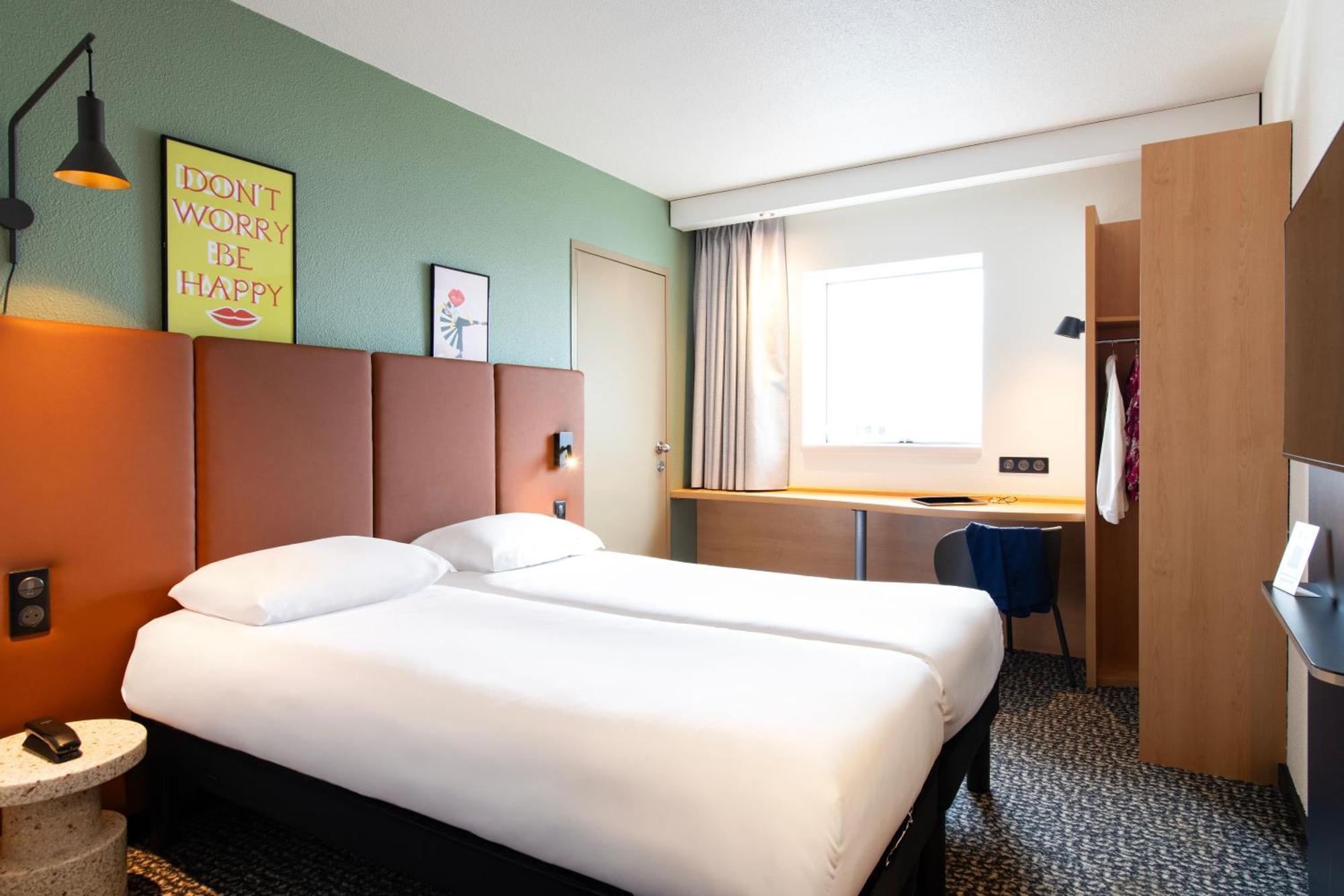 Hotel Ibis Rennes Centre Gare Sud Exterior foto