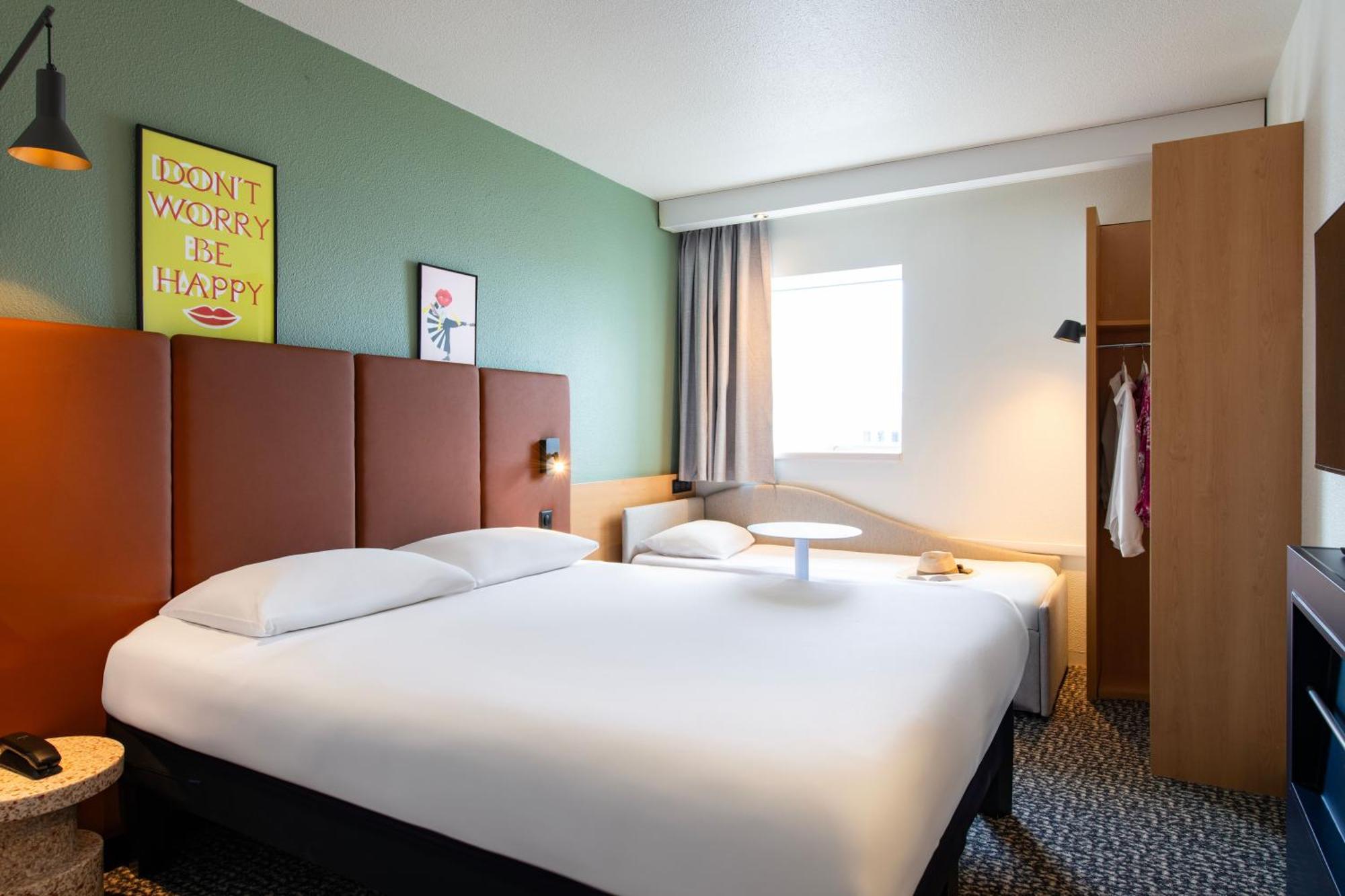 Hotel Ibis Rennes Centre Gare Sud Exterior foto