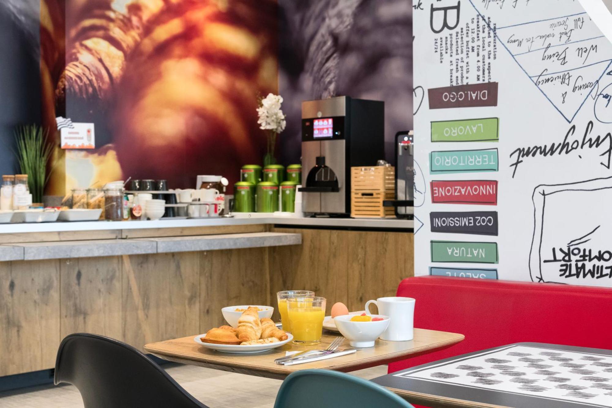 Hotel Ibis Rennes Centre Gare Sud Exterior foto