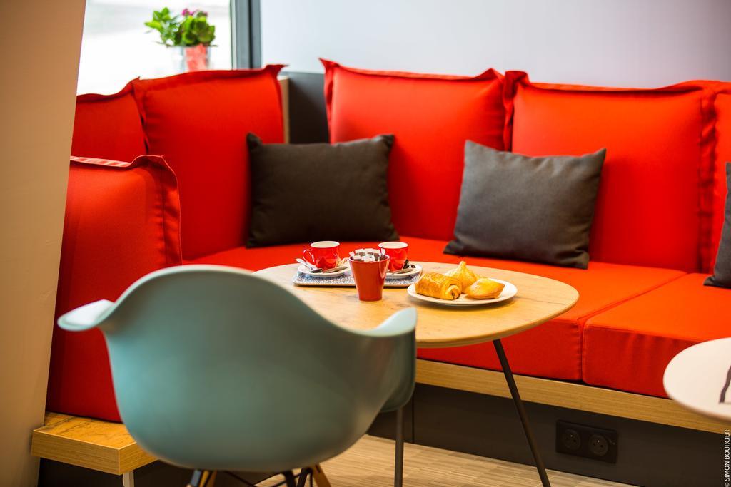 Hotel Ibis Rennes Centre Gare Sud Exterior foto